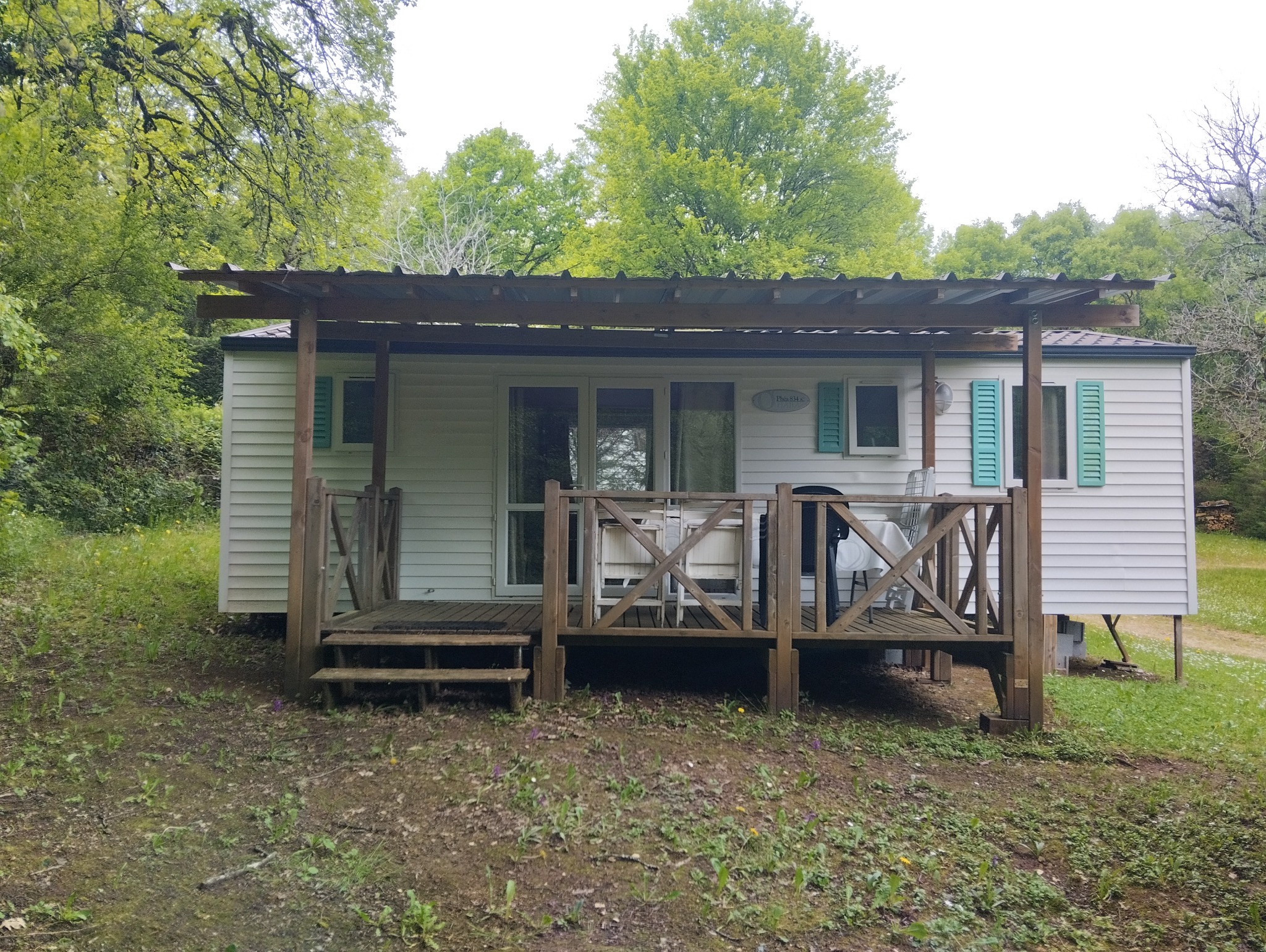 Mobil-home dans la nature